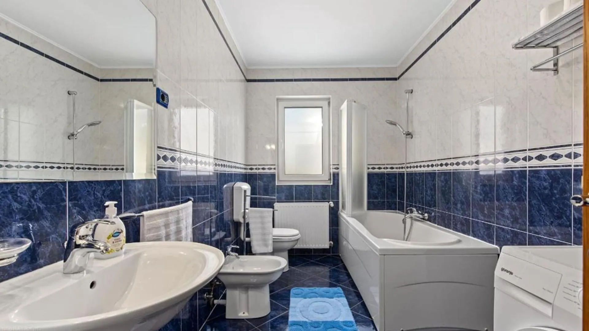 פולה Villa Vintiana