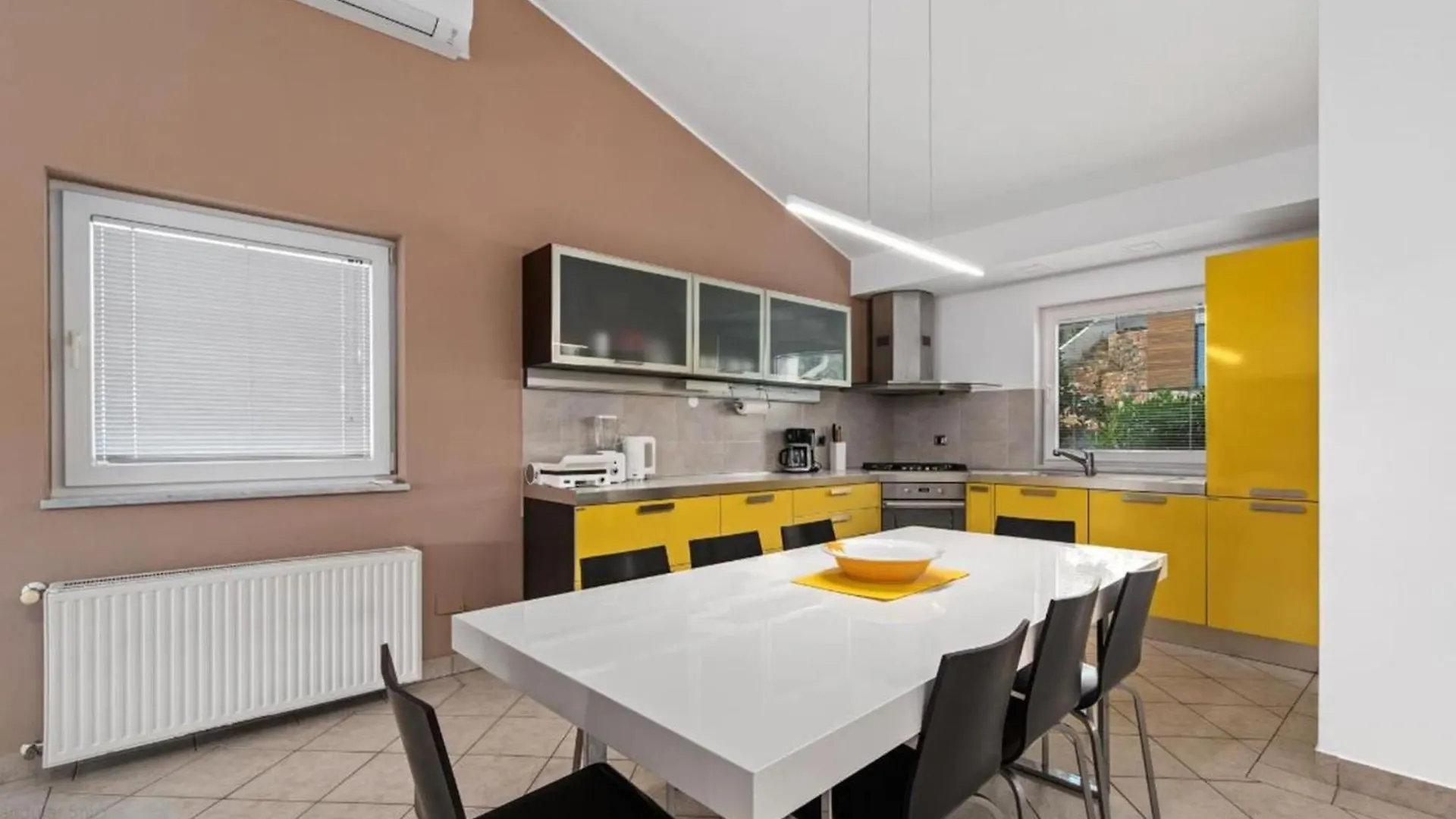פולה Villa Vintiana