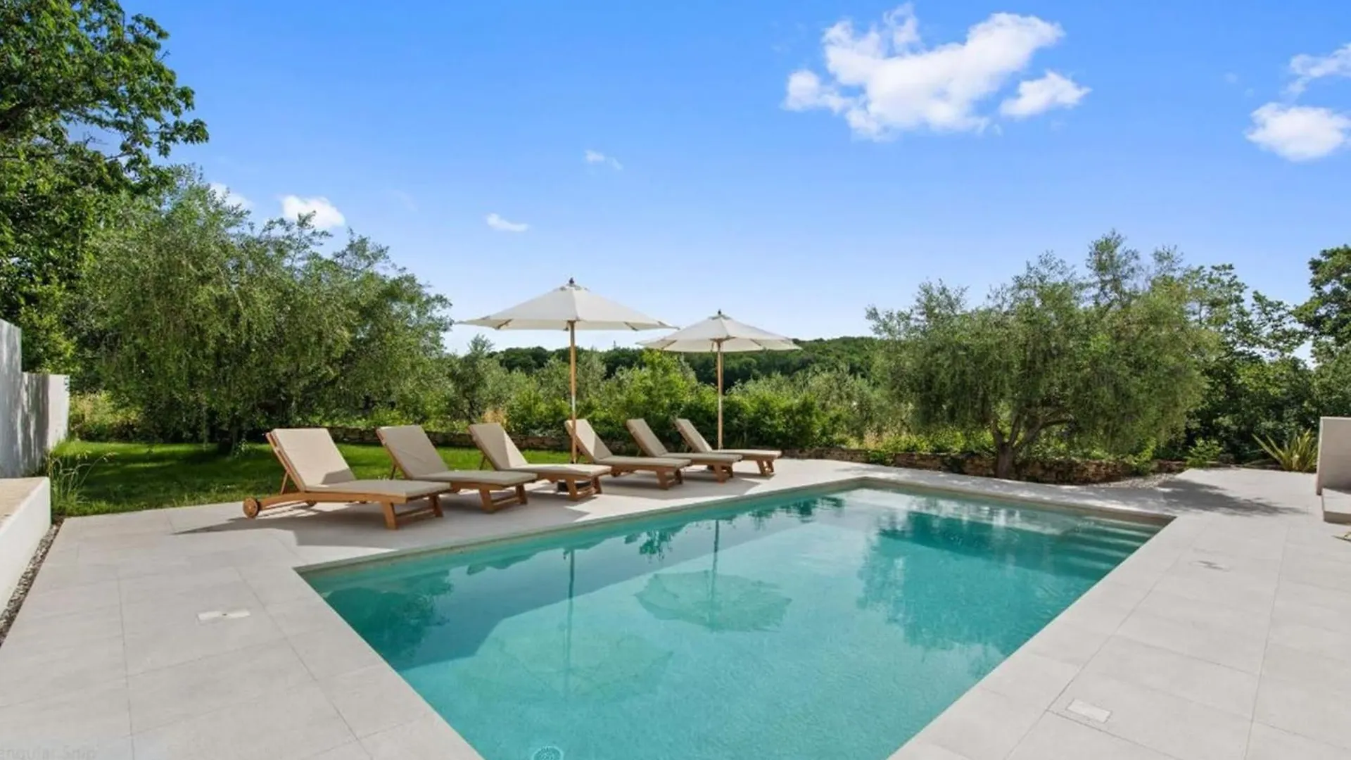 פולה Villa Vintiana
